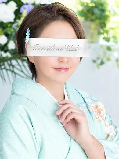 三宅理恵