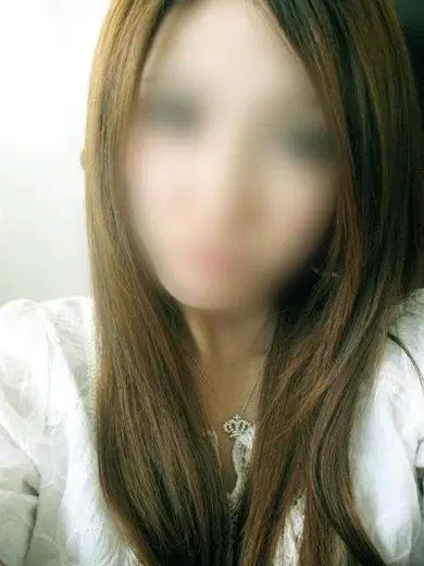 槙田さゆ