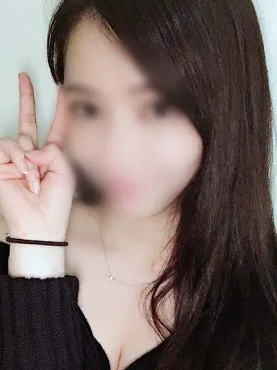 井上めい