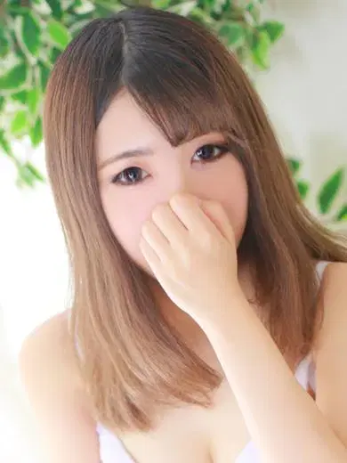 七瀬ちなつ