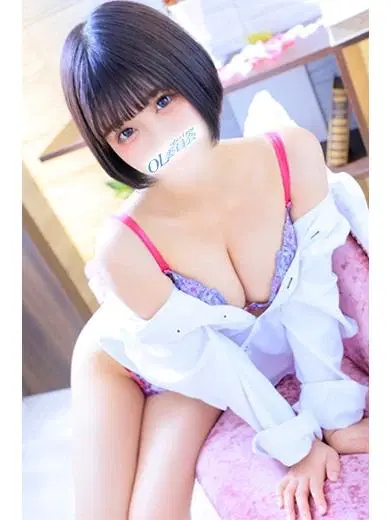 水越ひかる