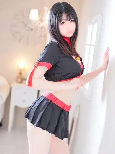椎名ひかる