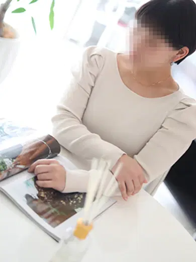 莉世