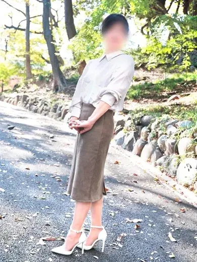 冴子