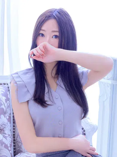 春名もえ