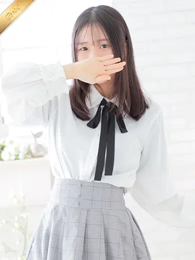 麓かえで
