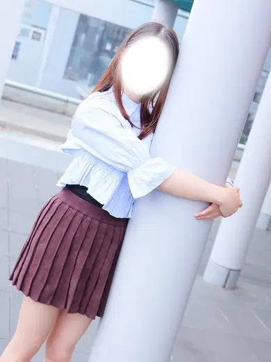 京極まな