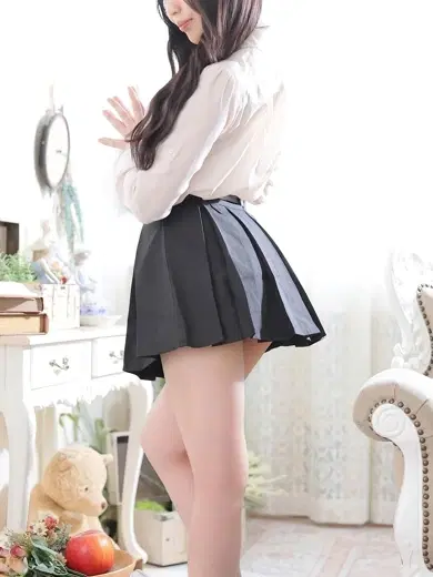 一色ありな