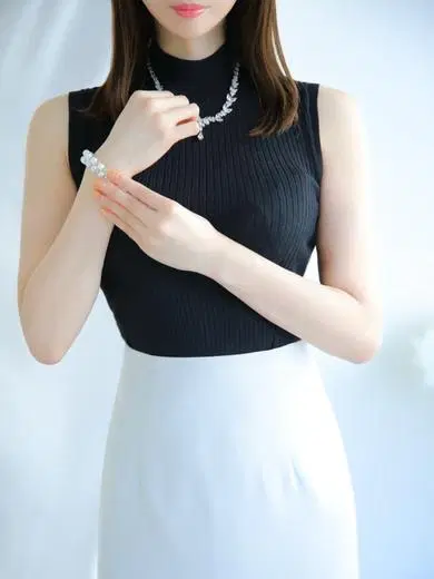 芽依