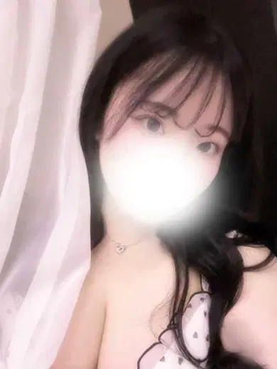 百乃うゆ