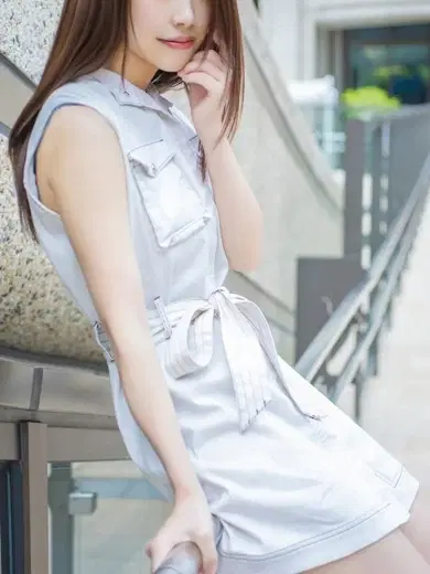 芹沢りの