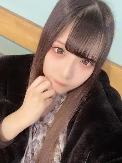 ゆりな