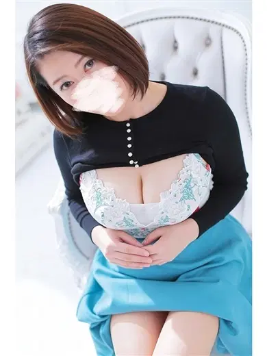 橘あゆみ