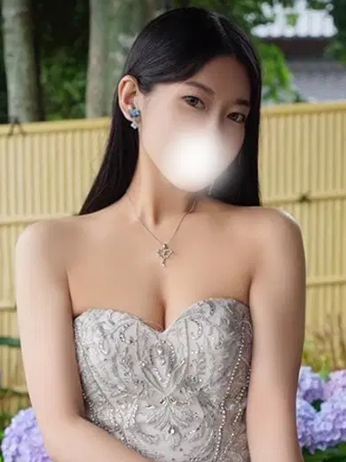 高倉せりな