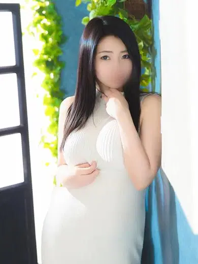 りえな