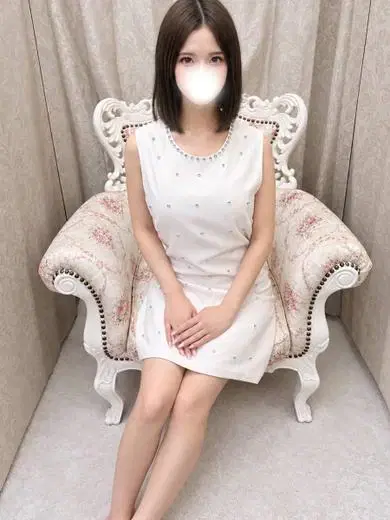 月乃瑠奈