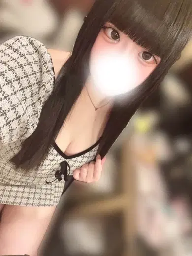 えみり