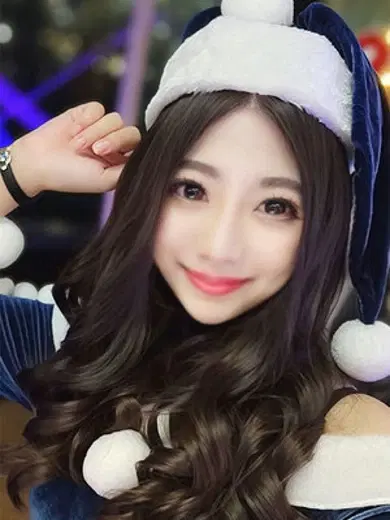 月島あいな