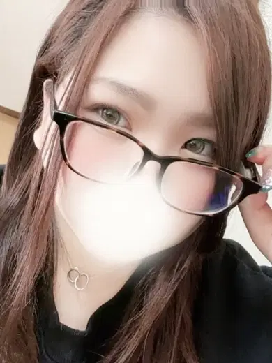早川みな