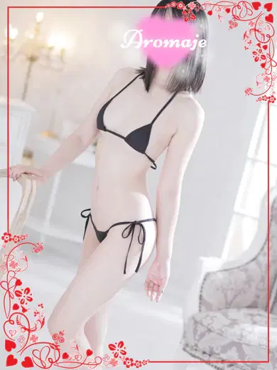 成田さとみ