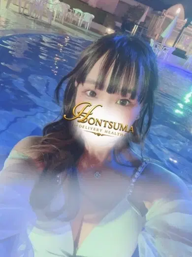 栞里