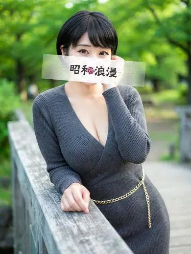 加賀るりか