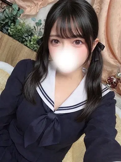 苺せりな