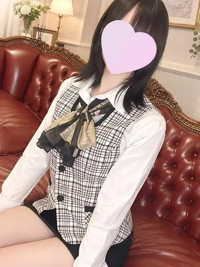 詩花ひなた