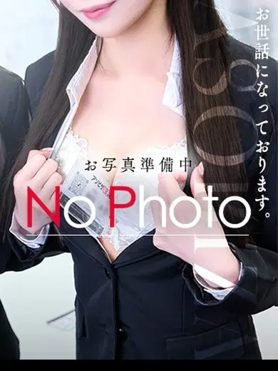 結城さな