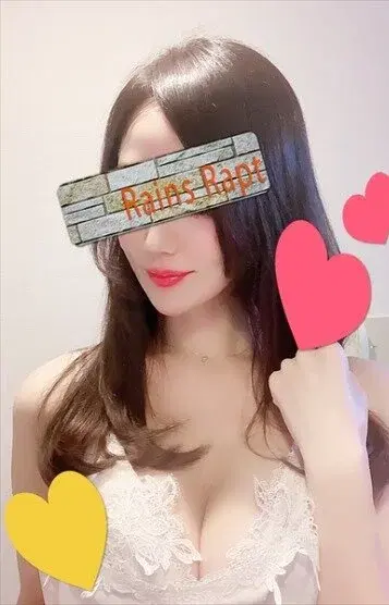 高木まみ