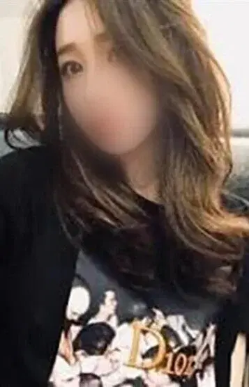 新井りあら