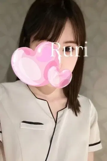 雪下るり