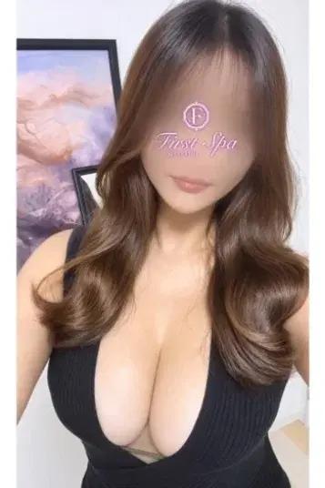 ニーナ