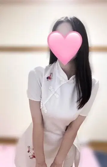 千雪ゆあ