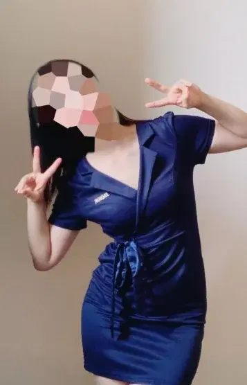 萌衣