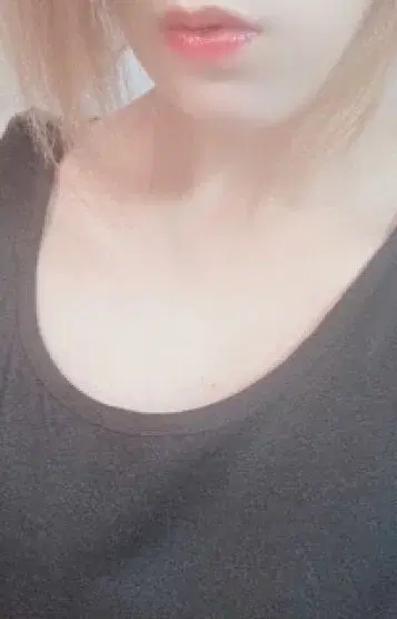 松岡めい