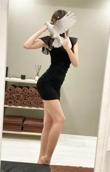 葉月ゆりな