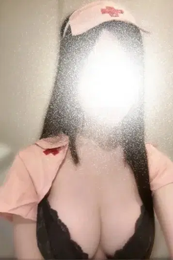 エレナ