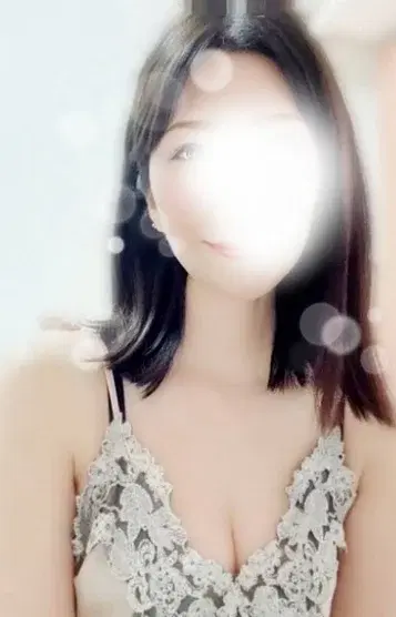 小川れな
