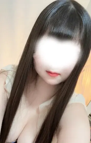 白咲ひな