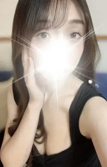 梓もも