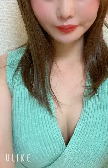 瞳