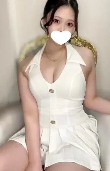 雅かえで