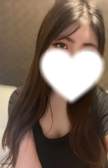 成田えま