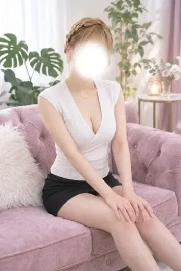 黒咲めあ