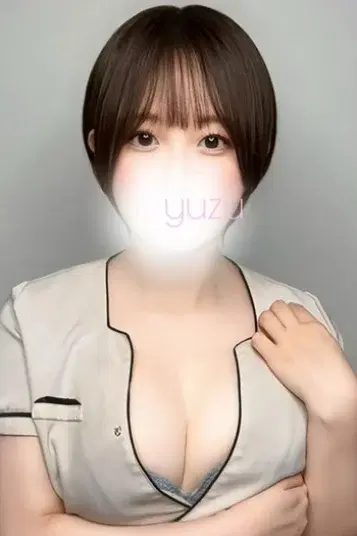 逢坂ゆず