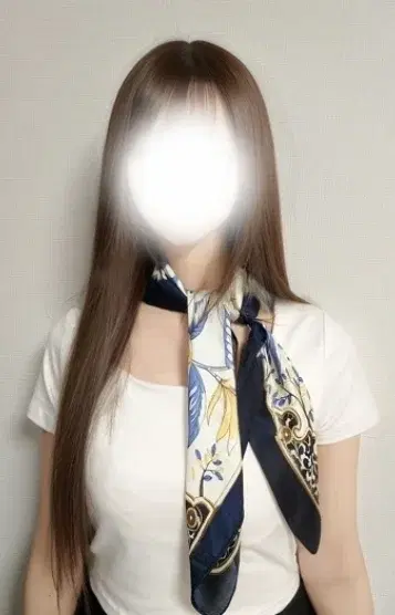 真白にこ