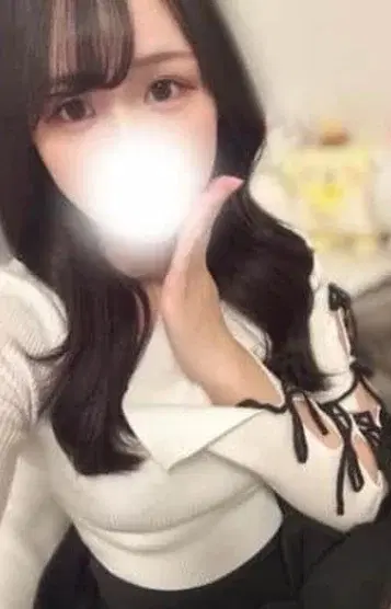 浜辺みなみ