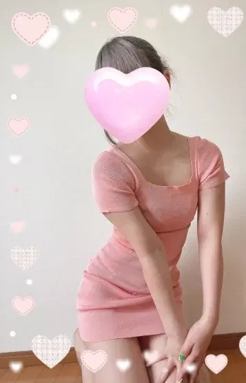 小鳥遊ここ