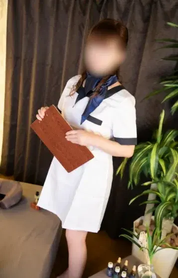 西村まなみ